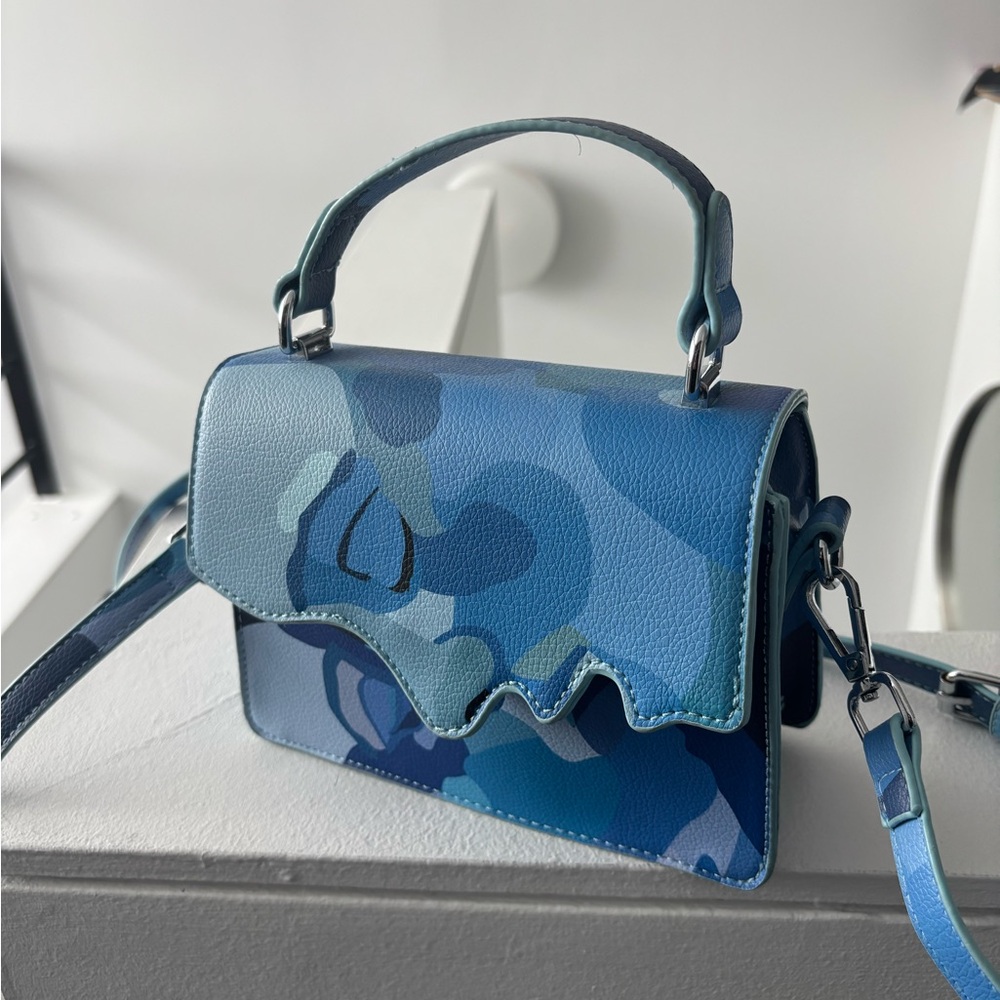 KidSuper Kissing Bag in Blue